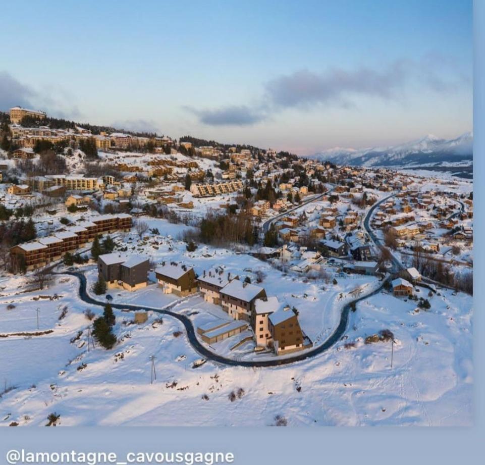 Apt Cosy, 4 Pers, Plein Centre Ville, Parking Offert Font-Romeu-Odeillo-Via Luaran gambar